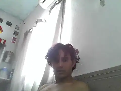 Snapshot of pedrodavid_ chatting on 02/27/25, 09:25 pedrodavid online show from 02/27/25, 09:25