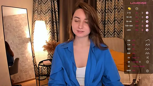 Snapshot of annacooleman chatting on 02/02/25, 12:13 annacooleman online show from 02/02/25, 12:13