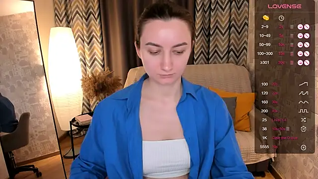 Snapshot of annacooleman chatting on 03/06/25, 05:14 annacooleman online show from 03/06/25, 05:14