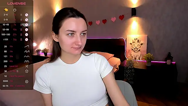 Snapshot of annacooleman chatting on 09/09/25, 02:22 annacooleman online show from 09/09/25, 02:22