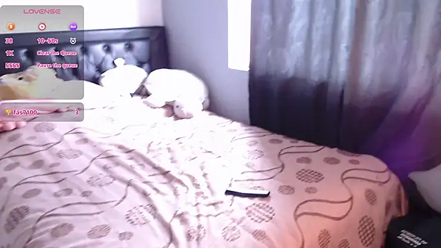 Snapshot of Beck_jones chatting on 11/07/25, 07:25 Beck jones online show from 11/07/25, 07:25