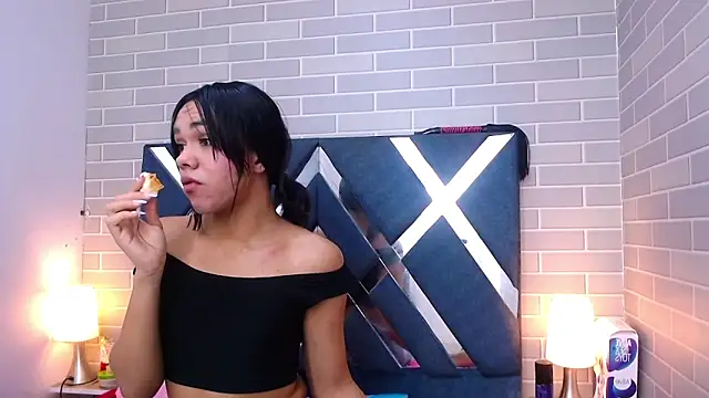 AndreaGil  online show from 01/08/25, 04:11