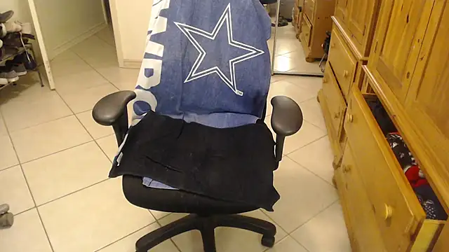 joeydee1 online show from 12/06/24, 05:20