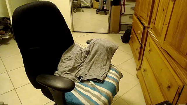 joeydee1 online show from 02/16/25, 12:54