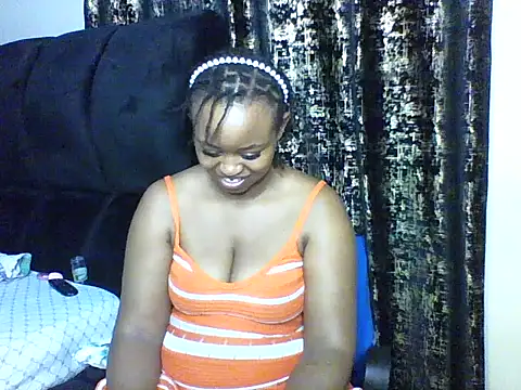Candii wet  online show from 09/21/25, 08:21
