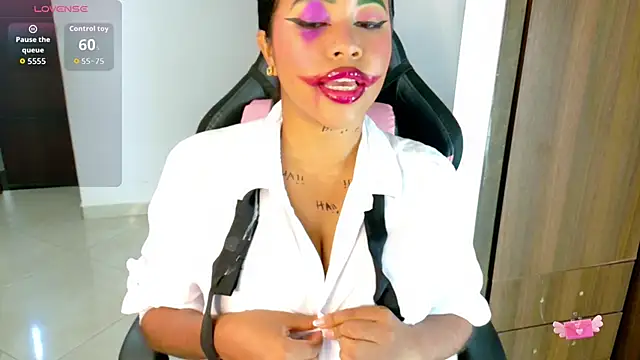 Snapshot of Abby_tits chatting on 10/29/25, 03:58 Abby tits online show from 10/29/25, 03:58