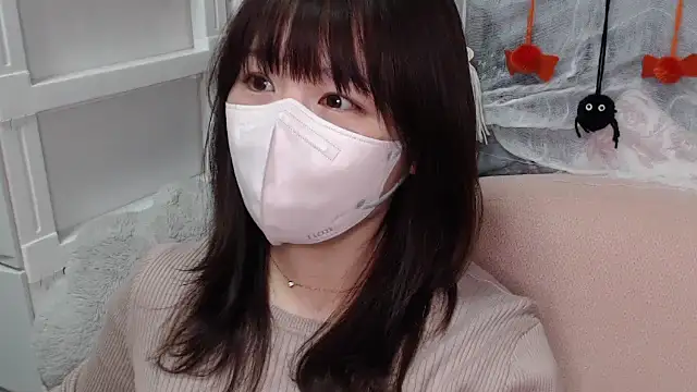 mei hosina online show from 10/25/25, 03:29