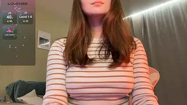 Snapshot of Eva_Eva_ chatting on 02/05/25, 01:47 Eva Eva online show from 02/05/25, 01:47