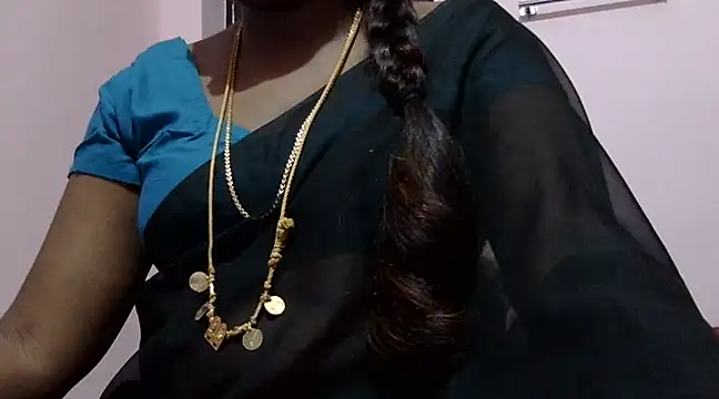 Hot akshara online show from 03/01/25, 05:38