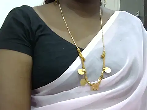 Hot akshara online show from 09/11/25, 02:17