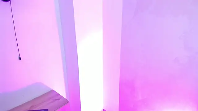 Leah Sweetie online show from 02/28/25, 02:20