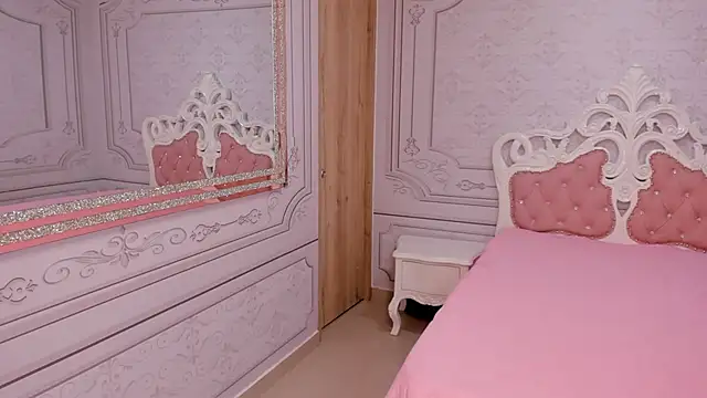 Leah Sweetie online show from 03/06/25, 02:40