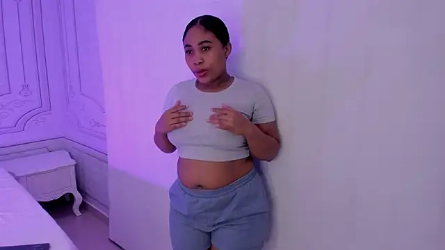 Leah Sweetie online show from 03/19/25, 11:17