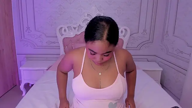 Leah Sweetie online show from 03/20/25, 02:21