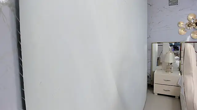 Leah Sweetie online show from 09/11/25, 10:15