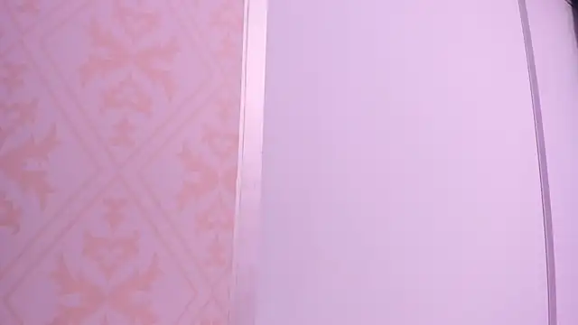 Leah Sweetie online show from 09/23/25, 09:56