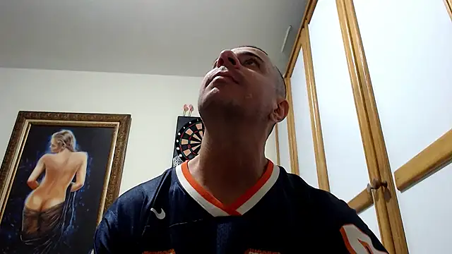 nicolay 74 online show from 09/29/25, 10:47