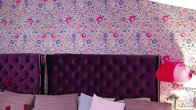 Evapeach  online show from 02/19/25, 01:50