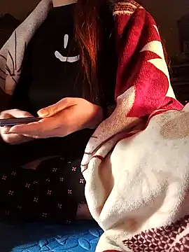 Snapshot of JasminePham chatting on 01/18/25, 04:31 JasminePham online show from 01/18/25, 04:31
