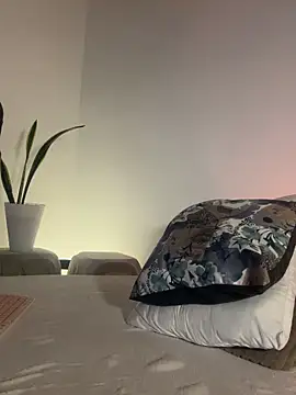 paula perez09 online show from 10/09/25, 04:10