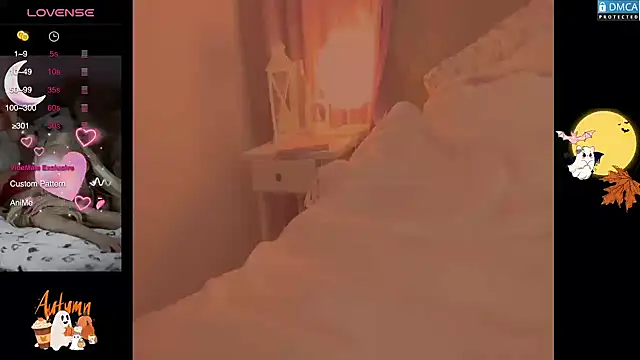 Snapshot of Blondecandie chatting on 10/19/25, 03:23 Blondecandie online show from 10/19/25, 03:23