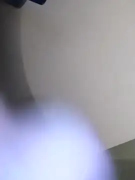 Snapshot of kikiwonderbar chatting on 10/11/25, 11:47 kikiwonderbar online show from 10/11/25, 11:47