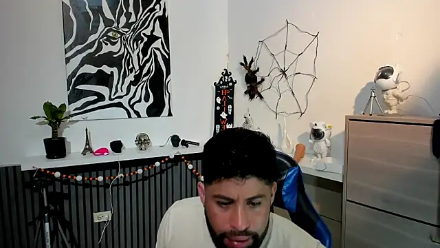 Daemon21 online show from 10/24/25, 09:22