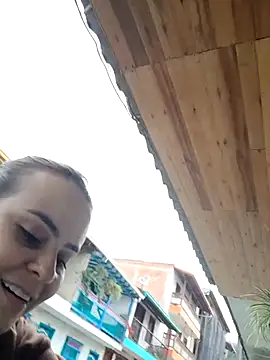 Im Amelia online show from 10/17/25, 03:47