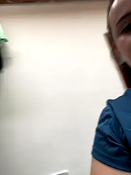 Im Amelia online show from 11/06/25, 12:39