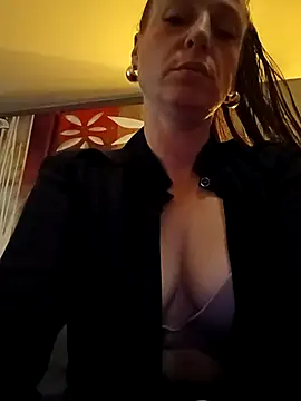 Snapshot of Audrey_hotty chatting on 10/19/25, 09:26 Audrey hotty online show from 10/19/25, 09:26
