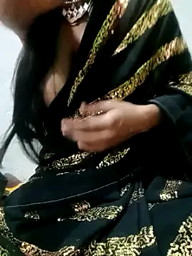 Snapshot of Savita_hotmom chatting on 01/06/25, 01:42 Savita hotmom online show from 01/06/25, 01:42