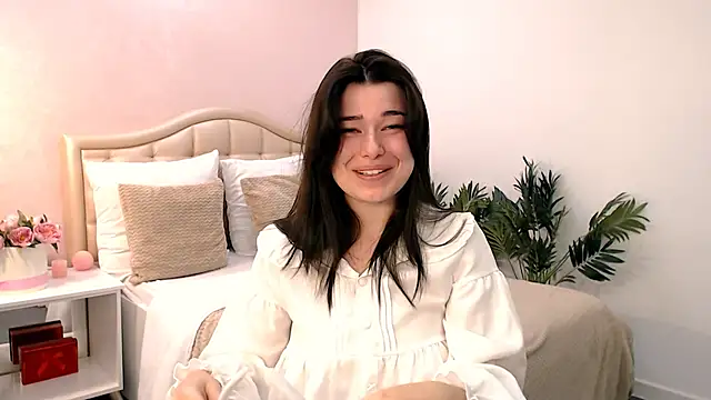  Sun Shy  online show from 10/15/25, 09:31