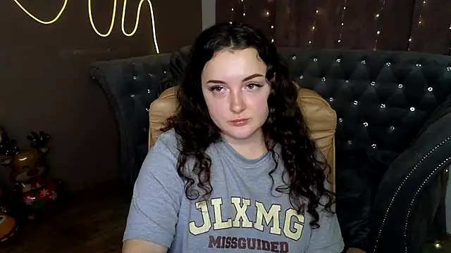 GloriNichols online show from 01/08/25, 02:03