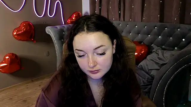 GloriNichols online show from 02/21/25, 07:01