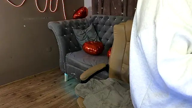 GloriNichols online show from 03/15/25, 06:58