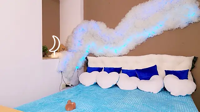 GloriNichols online show from 11/03/25, 06:25