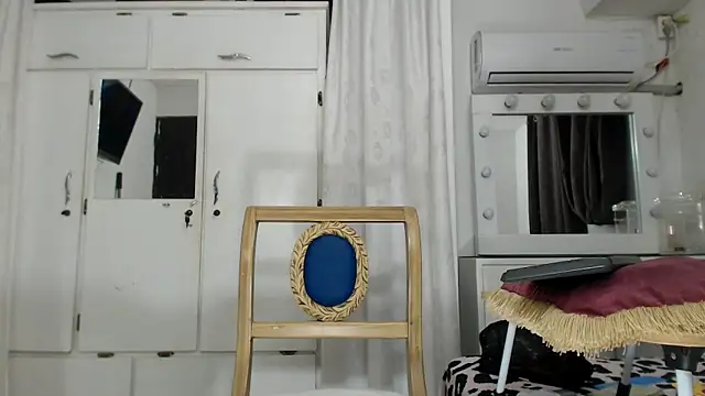 marcella6 online show from 02/28/25, 01:47