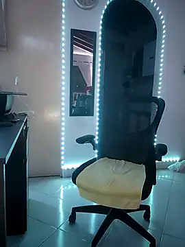 AbbyBaker222 online show from 09/22/25, 06:04