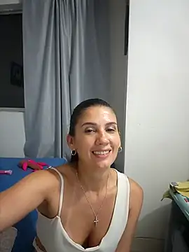 AbbyBaker222 online show from 11/09/25, 06:23