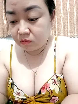 VyOanh2K online show from 10/14/25, 01:01