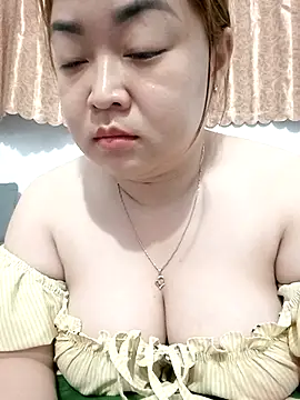 VyOanh2K online show from 11/12/25, 03:56