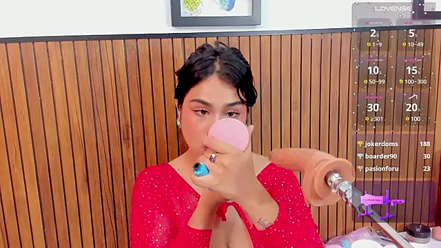 Snapshot of zyle_boobs chatting on 01/15/25, 07:44 zyle boobs online show from 01/15/25, 07:44