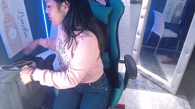 MartinaFonse online show from 12/11/24, 12:12