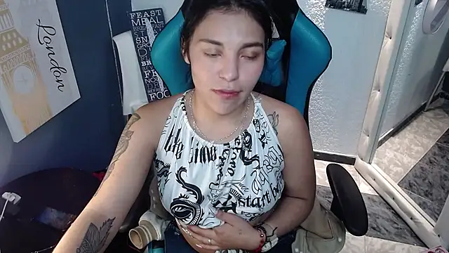 MartinaFonse online show from 01/14/25, 01:15