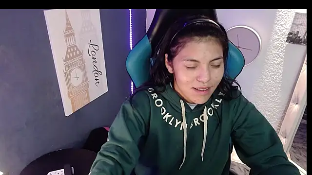 MartinaFonse online show from 02/07/25, 01:25