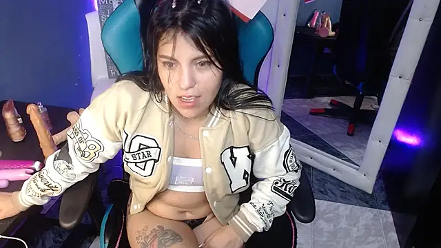 MartinaFonse online show from 03/06/25, 08:19