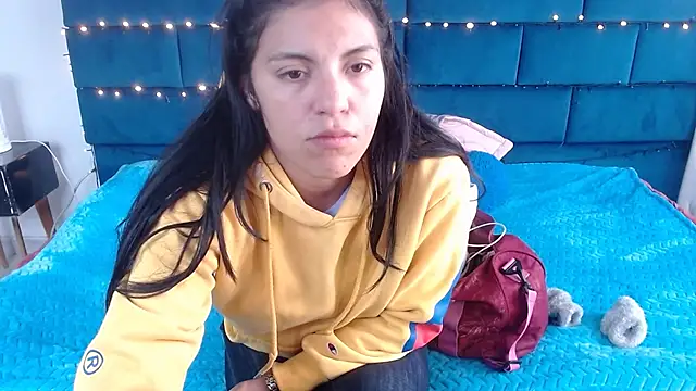 MartinaFonse online show from 03/15/25, 12:24