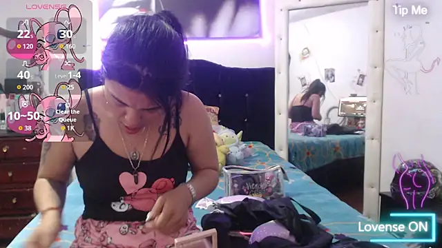 MartinaFonse online show from 09/17/25, 04:19