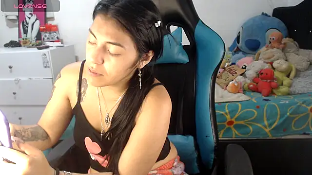 MartinaFonse online show from 09/30/25, 02:44