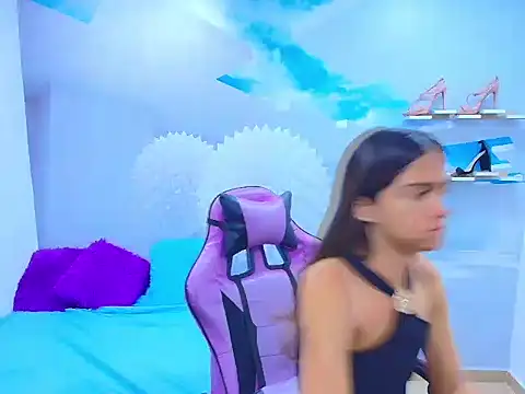 DEMI LEED online show from 09/22/25, 01:57